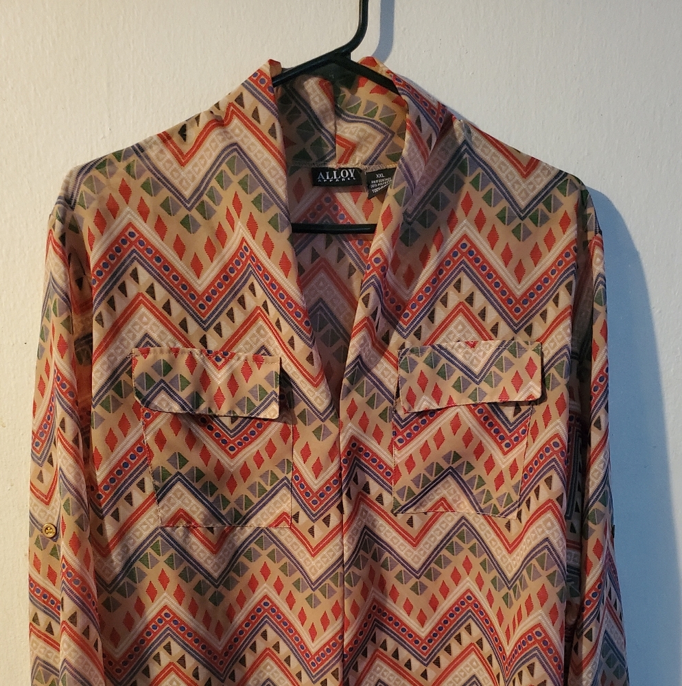 Retro style multi-colored blouse